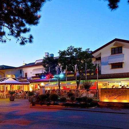 Camping Parco Capraro Lido di Jesolo Exterior photo